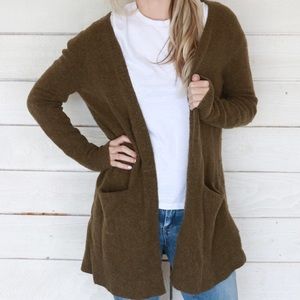 Madewell Sweaters - Madewell XS Cardigan Madewell Sweaters - Madewell XS Cardigan